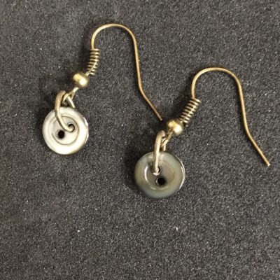 Grey Mother of Pearl Button Earrings_©DuttonsforButtons